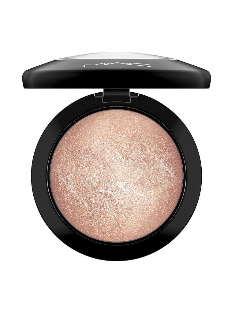 MAC Mineralize Skinfinish - Soft & Gentle  