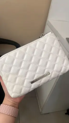Steve Madden Btrell Quilted Wrislet - White 